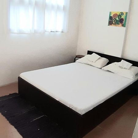 סן חואן Angel And Marie'S Acroom For 1-2Pax מראה חיצוני תמונה